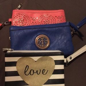 Clutch bags lot